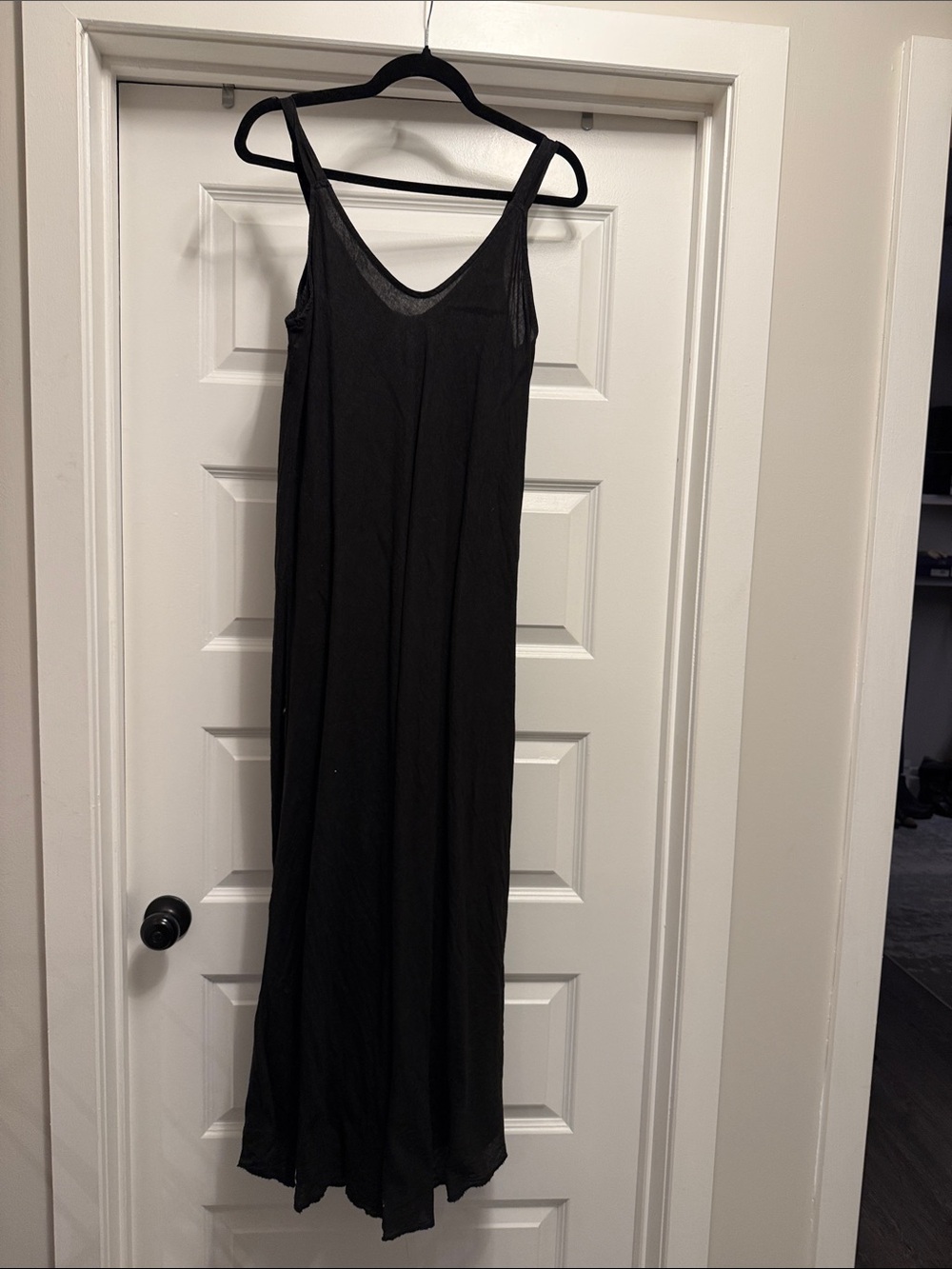 Linen Classic Black V-Neck Slip Dress